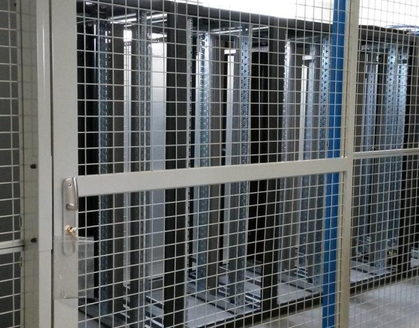 France Rayonnage Rayonnage En Ile De France Cloisons Industrielles Et Grillages